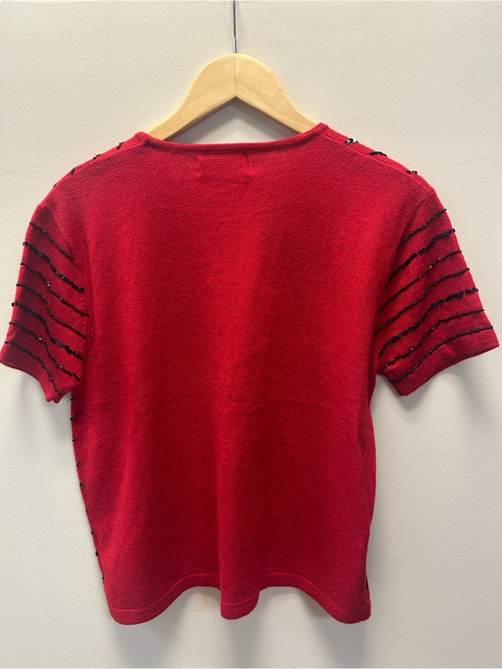 kathy ireland Red Short-Sleeve Knit Top with Black Sequin Diagonals Christmas - Picture 4 of 6